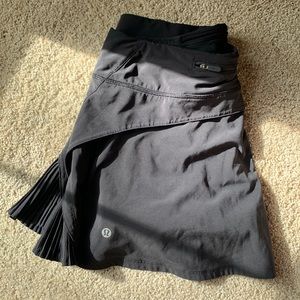 Lululemon pleated skirt